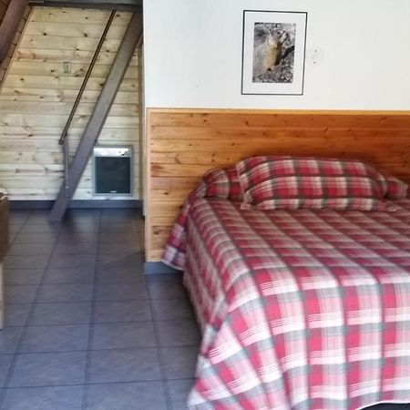 Aspen Inn Fort Klamath Exteriér fotografie