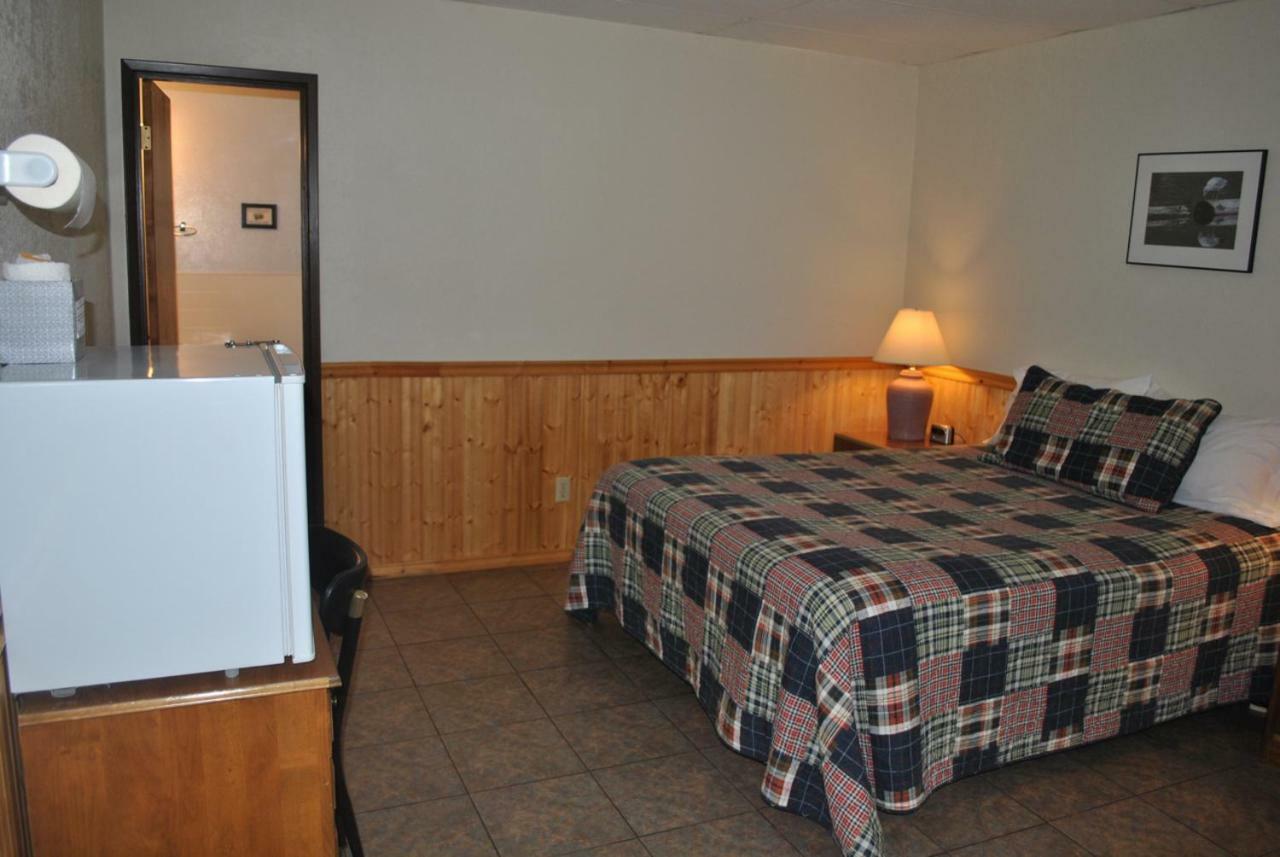 Aspen Inn Fort Klamath Exteriér fotografie