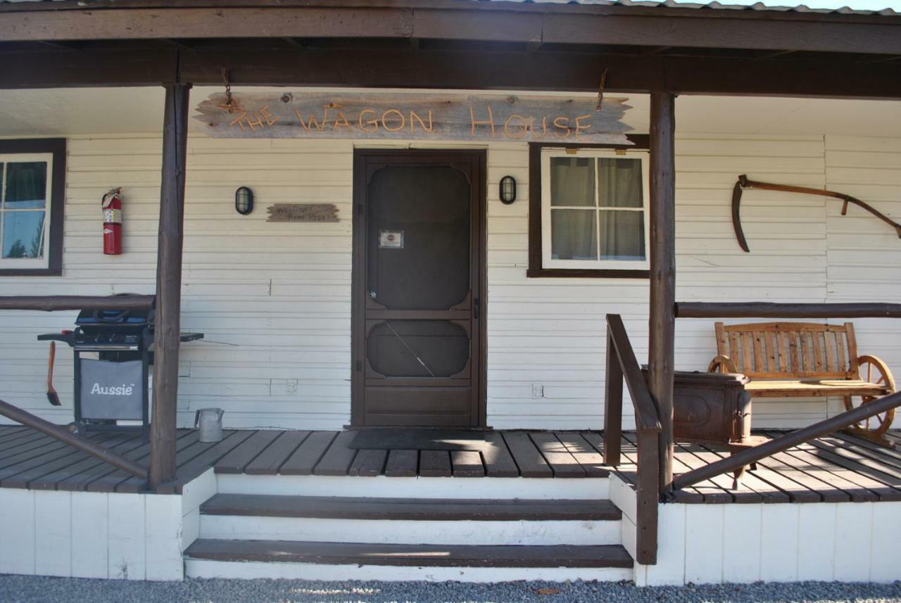 Aspen Inn Fort Klamath Exteriér fotografie