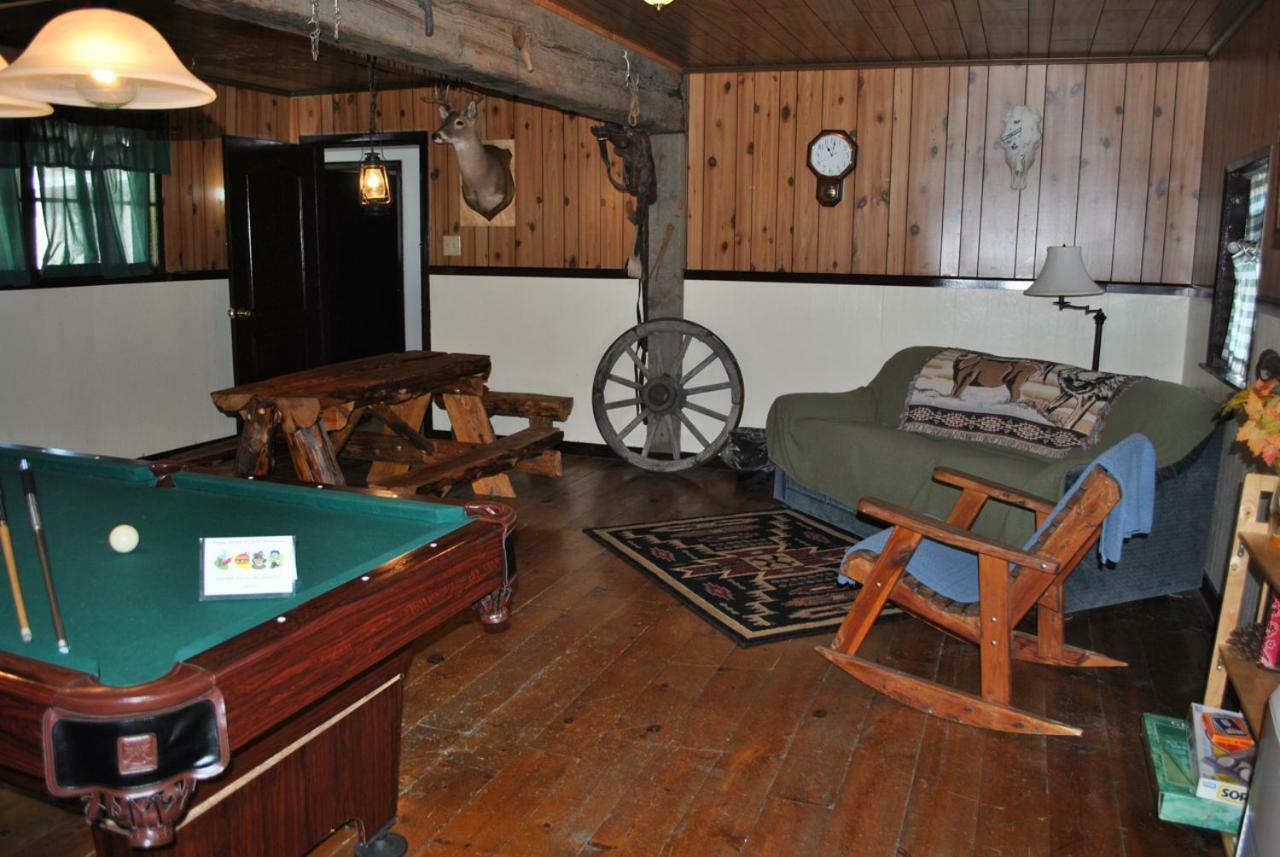 Aspen Inn Fort Klamath Exteriér fotografie